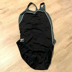 Speedo Endurance bathing suit